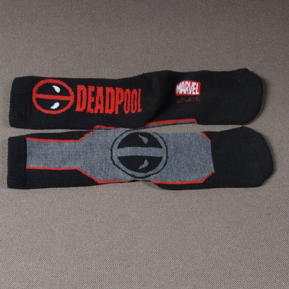 FREE Marvel Deadpool Ladies Crew Socks